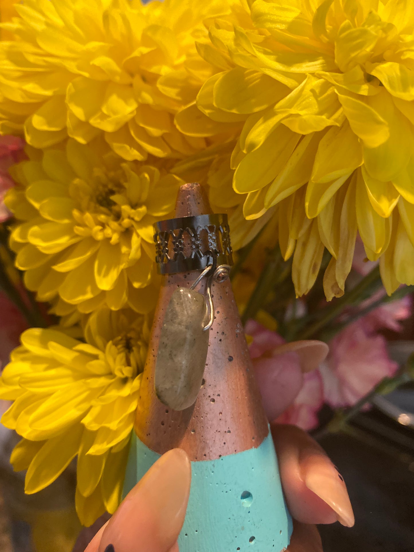 Labradorite Loc Crystal